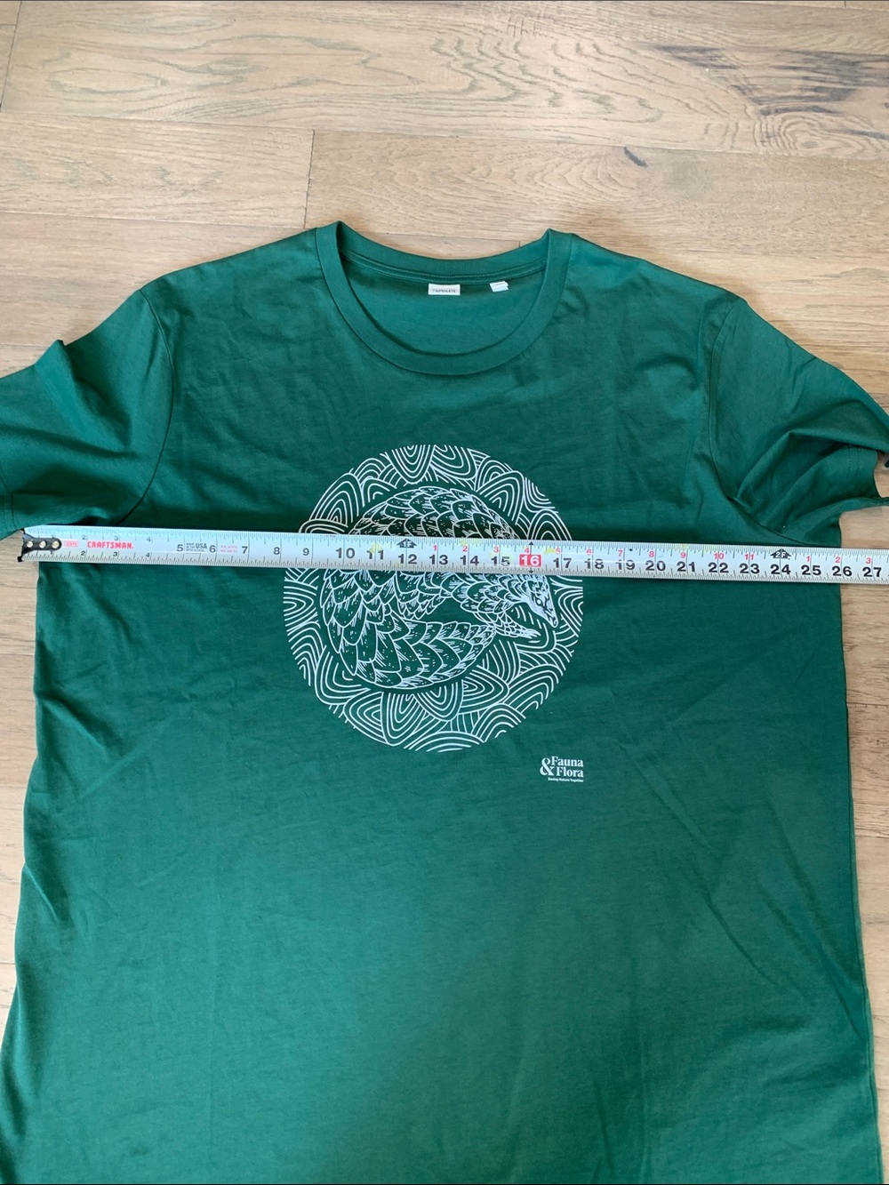 Men's Forest Green Graphic Tee with Circular Pangolin Print Size XXL - Picture 4 of 8